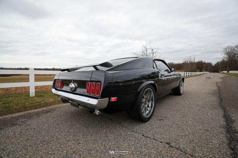1969 Ford Mustang 38