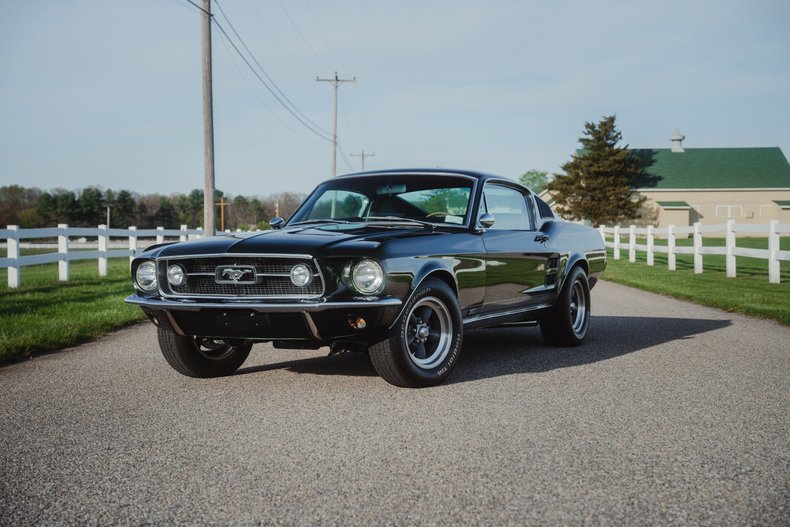 1967 Ford Mustang GTA 390 S Code Fastback 23
