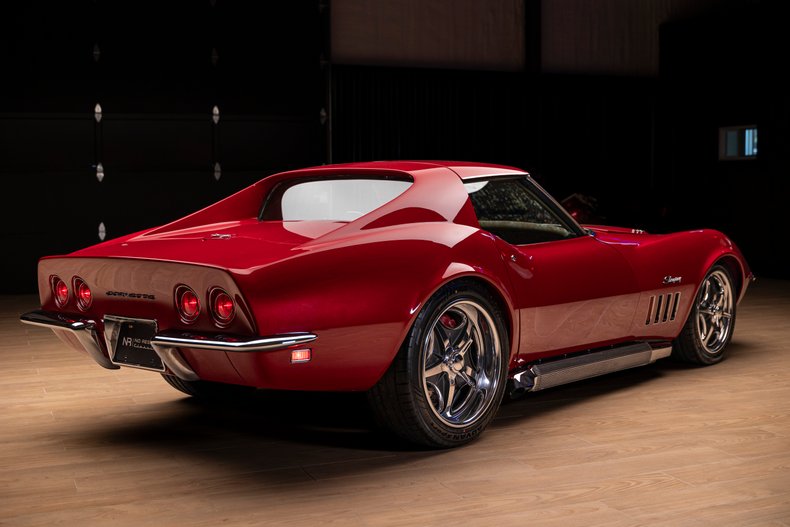 1969 Chevrolet Corvette 18