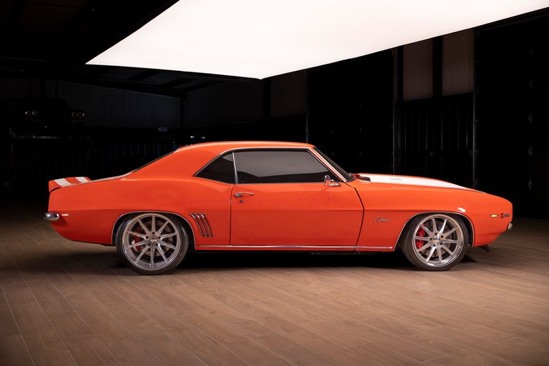 1969 Chevrolet Camaro 29