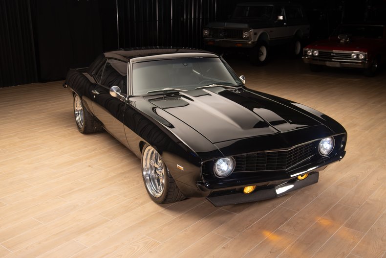 1969 Chevrolet Camaro 29