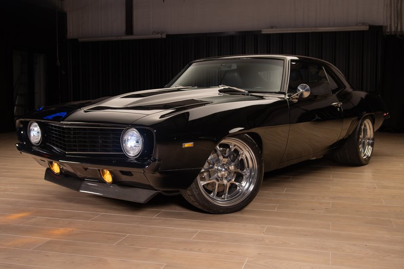 1969 Chevrolet Camaro 1