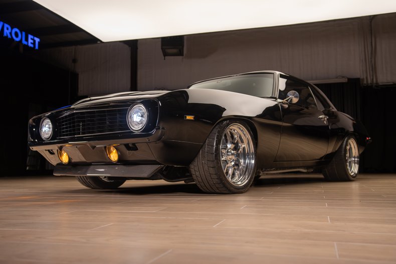 1969 Chevrolet Camaro 13