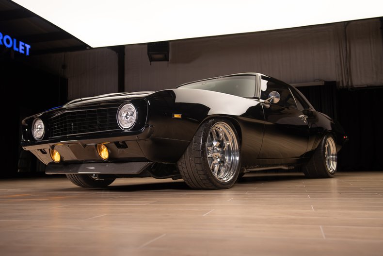 1969 Chevrolet Camaro 10