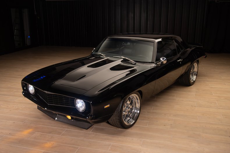 1969 Chevrolet Camaro 11