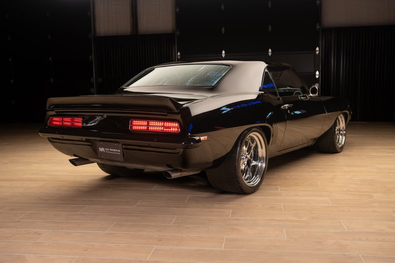 1969 Chevrolet Camaro 24