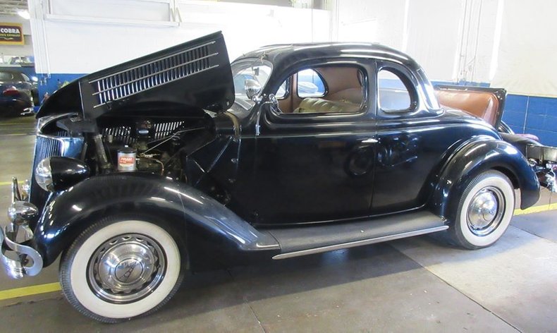1936 Ford 5-Window