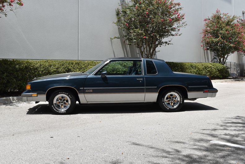 For Sale 1987 Oldsmobile 442