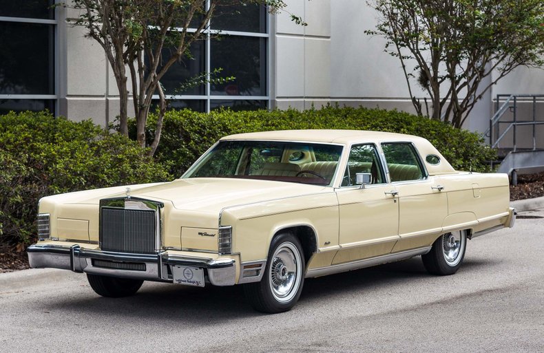 For Sale 1977 Lincoln Town Car