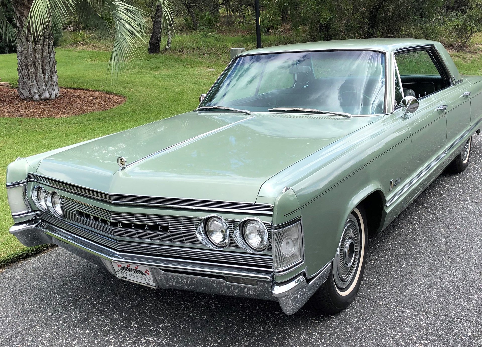 1967 Chrysler Imperial | Orlando Classic Cars