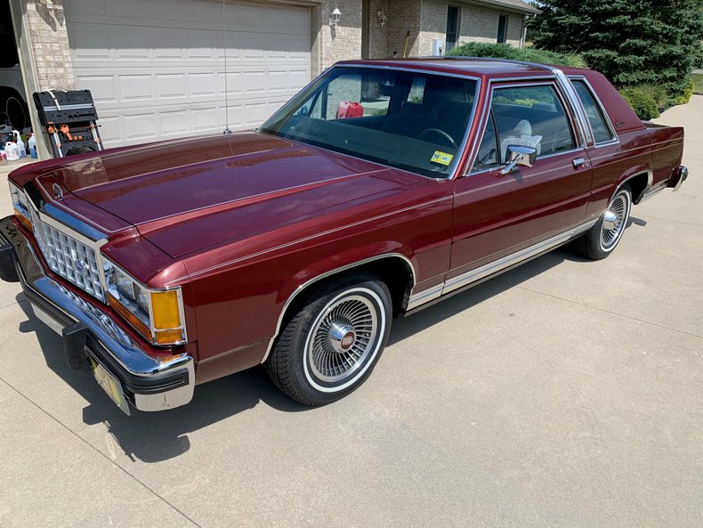 For Sale 1987 Ford Crown Victoria