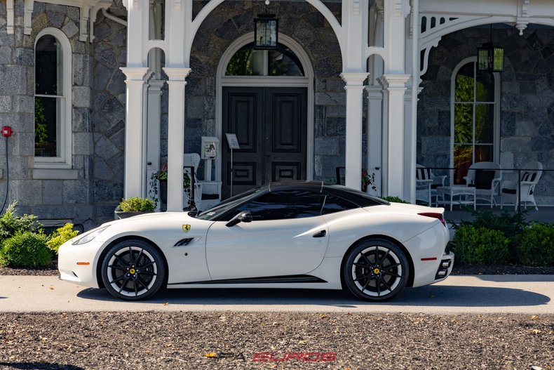 2010 Ferrari California