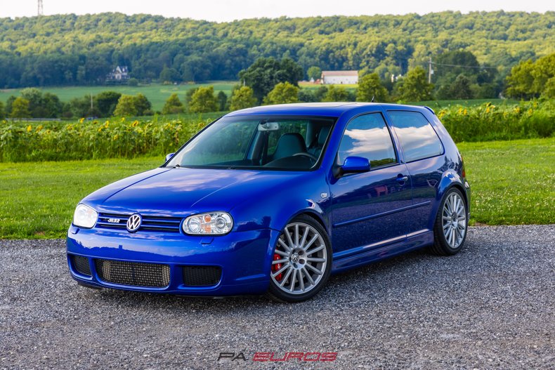 2004 Volkswagen R32 | PA Euros