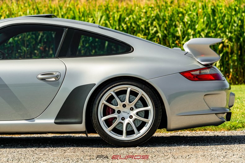 For Sale 2007 Porsche 911 GT3