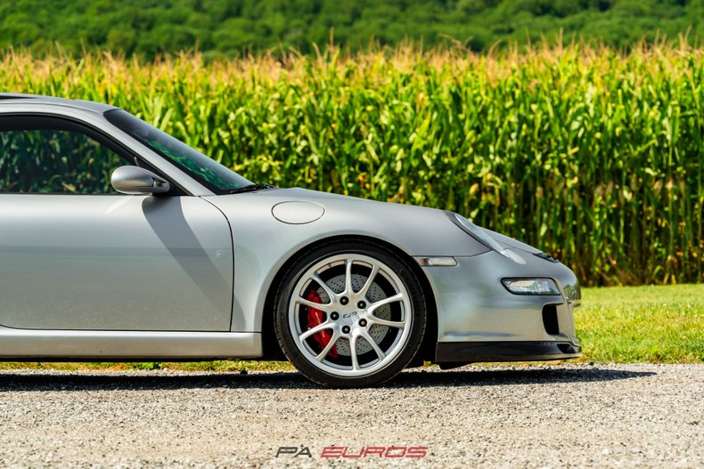 For Sale 2007 Porsche 911 GT3