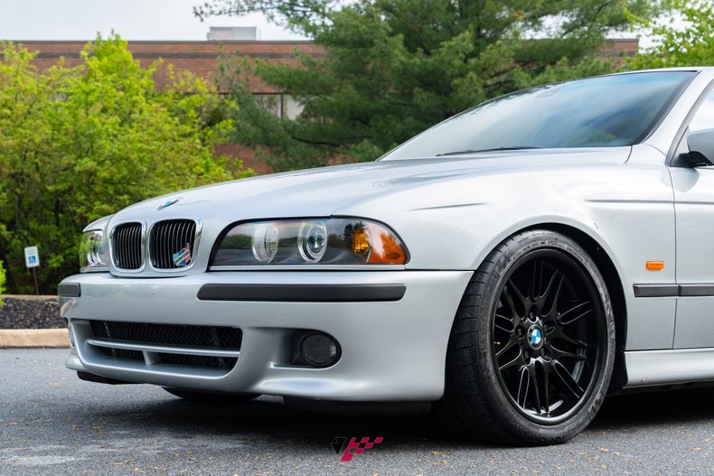 For Sale 2000 BMW 540i 4dr Sdn 6-Spd Manual