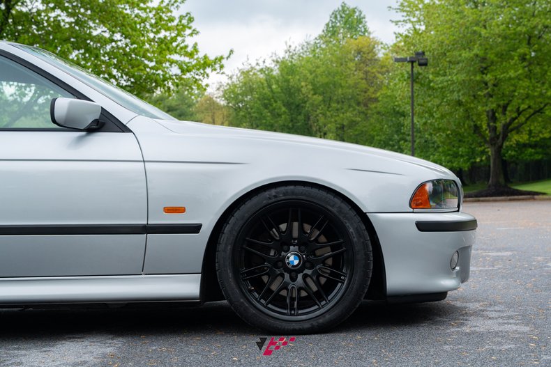 For Sale 2000 BMW 540i 4dr Sdn 6-Spd Manual