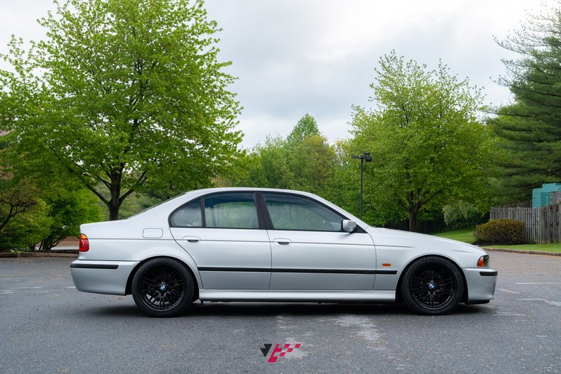 For Sale 2000 BMW 540i 4dr Sdn 6-Spd Manual