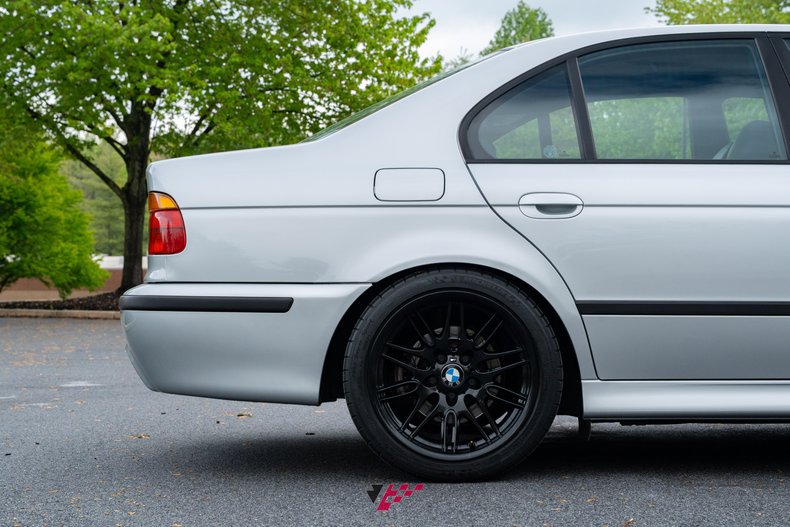 For Sale 2000 BMW 540i 4dr Sdn 6-Spd Manual
