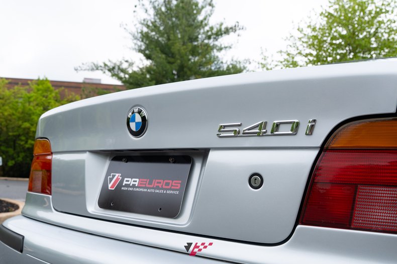 For Sale 2000 BMW 540i 4dr Sdn 6-Spd Manual