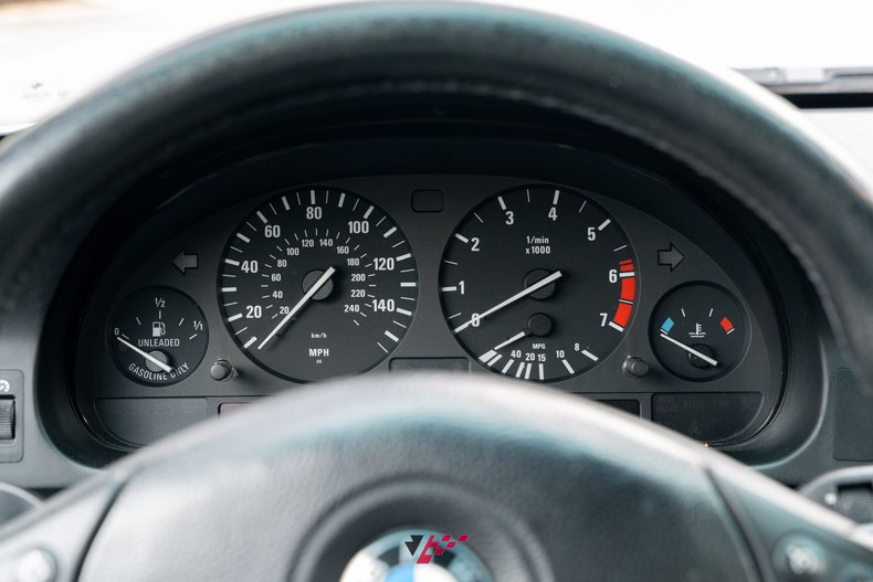 For Sale 2000 BMW 540i 4dr Sdn 6-Spd Manual