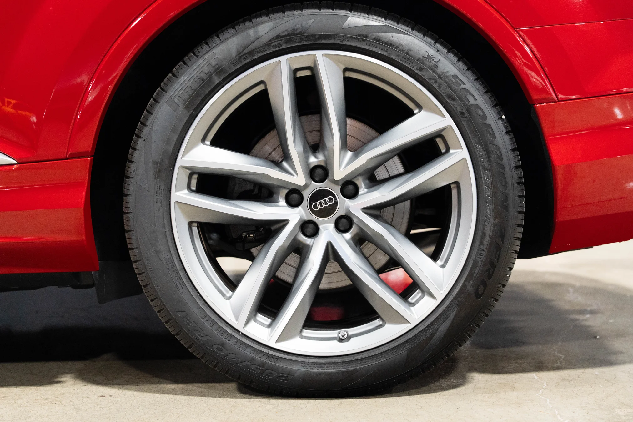 2025 Audi SQ7 Prestige - Photo 3