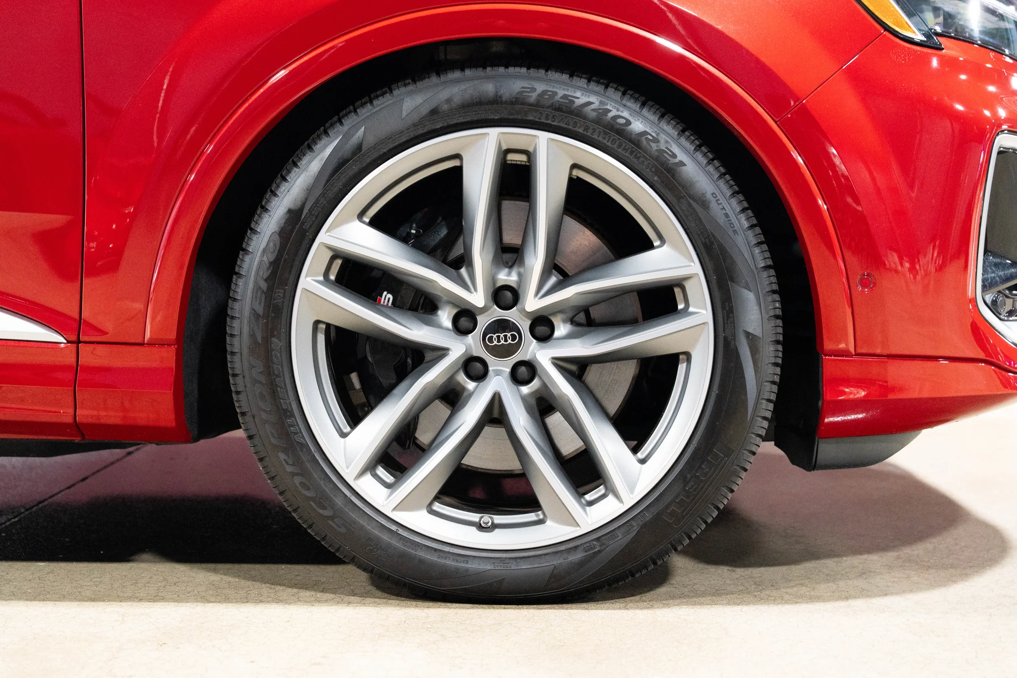 2025 Audi SQ7 Prestige - Photo 6
