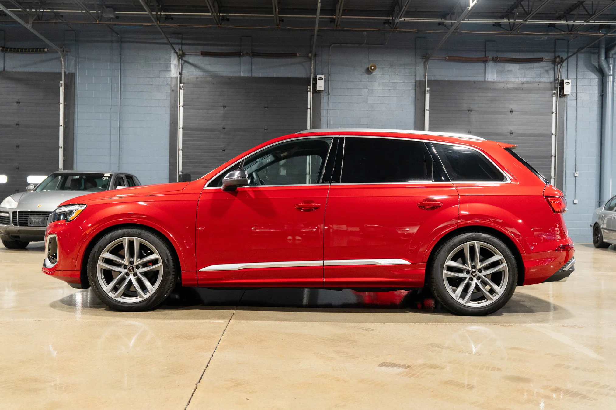 2025 Audi SQ7 Prestige - Photo 9