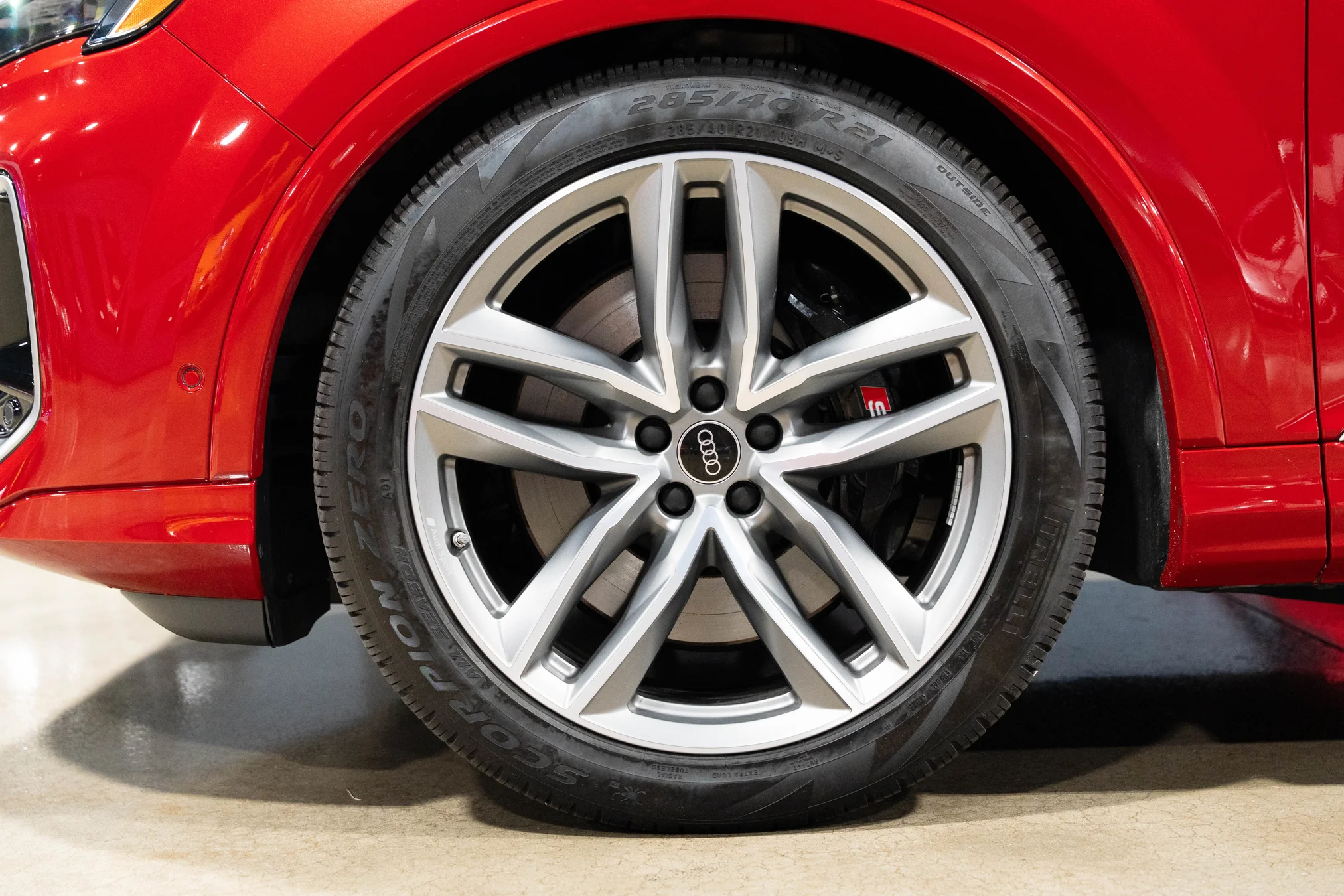 2025 Audi SQ7 Prestige - Photo 8