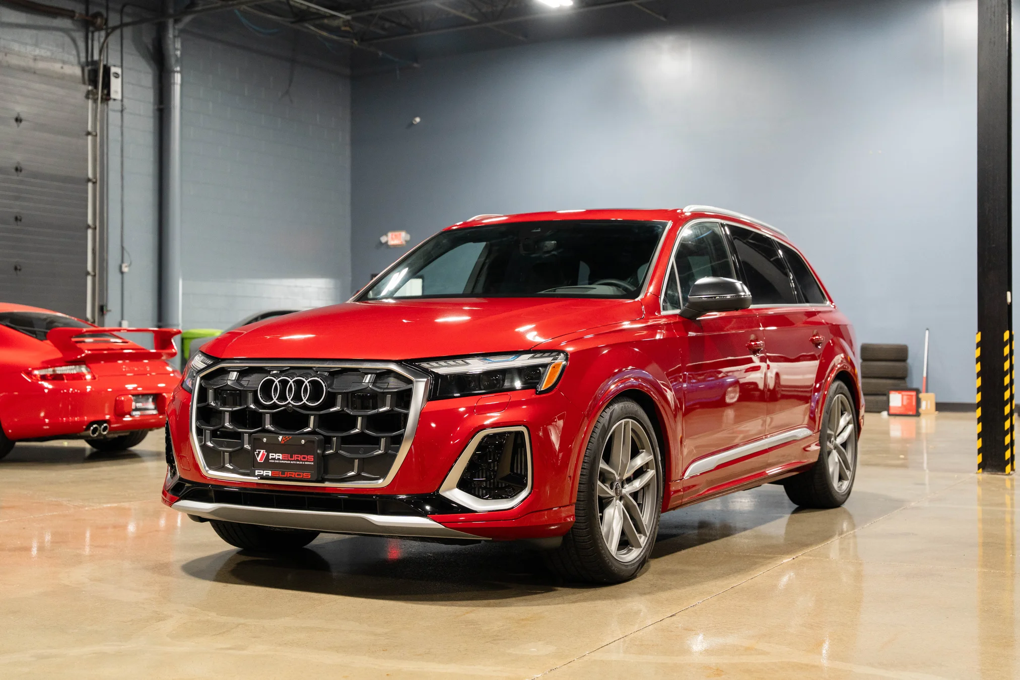 2025 Audi SQ7 Prestige - Photo 12