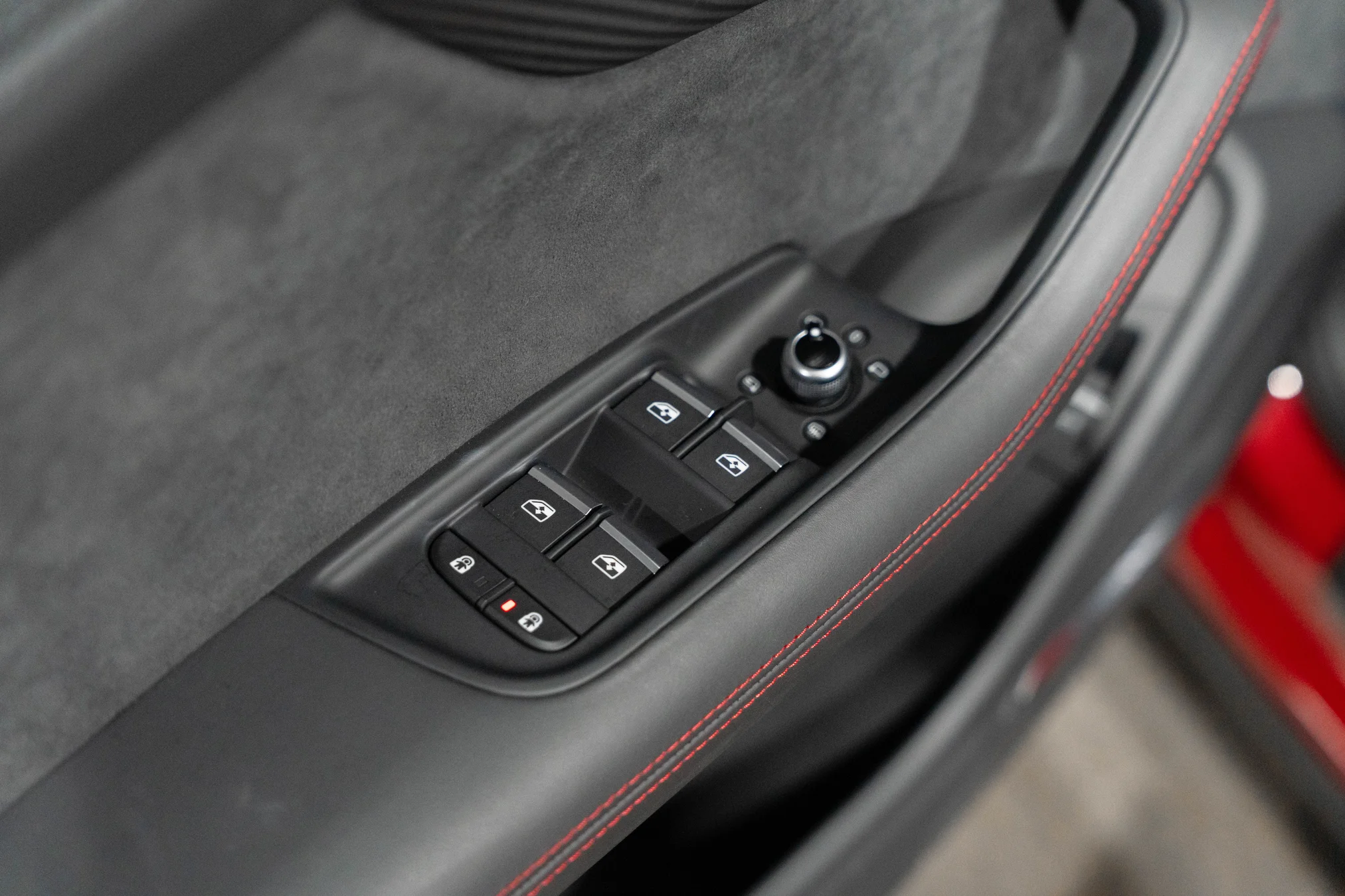 2025 Audi SQ7 Prestige - Photo 36