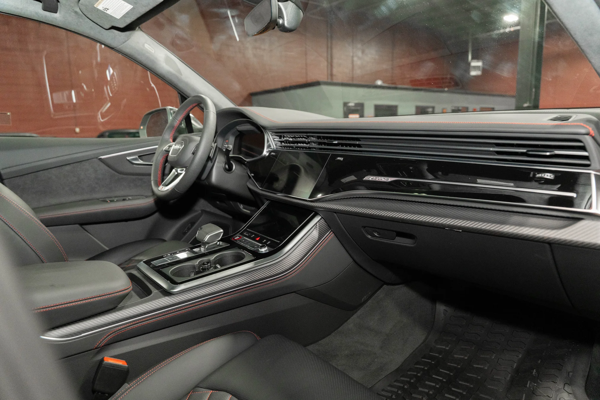 2025 Audi SQ7 Prestige - Photo 44