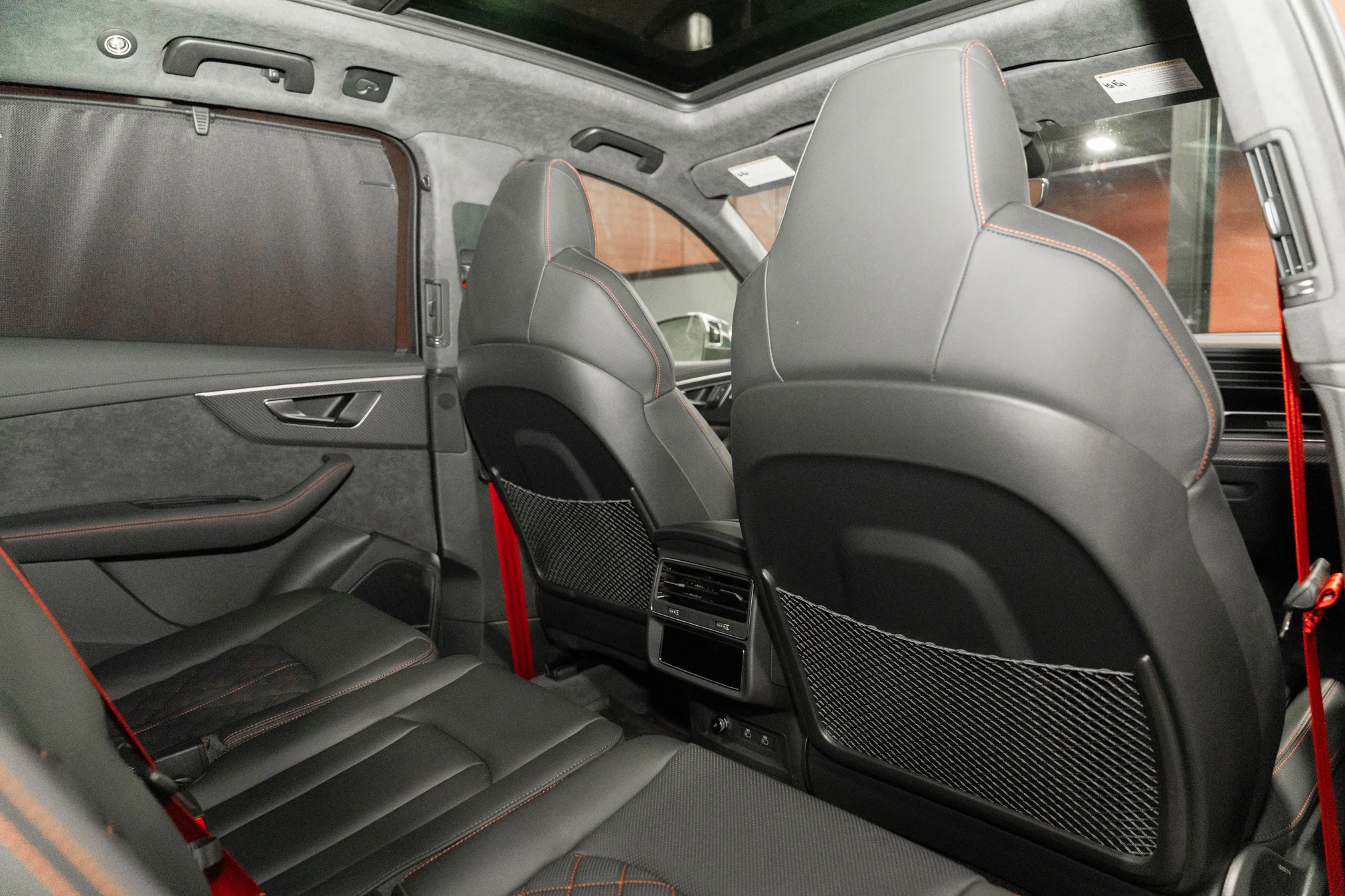2025 Audi SQ7 Prestige - Photo 52