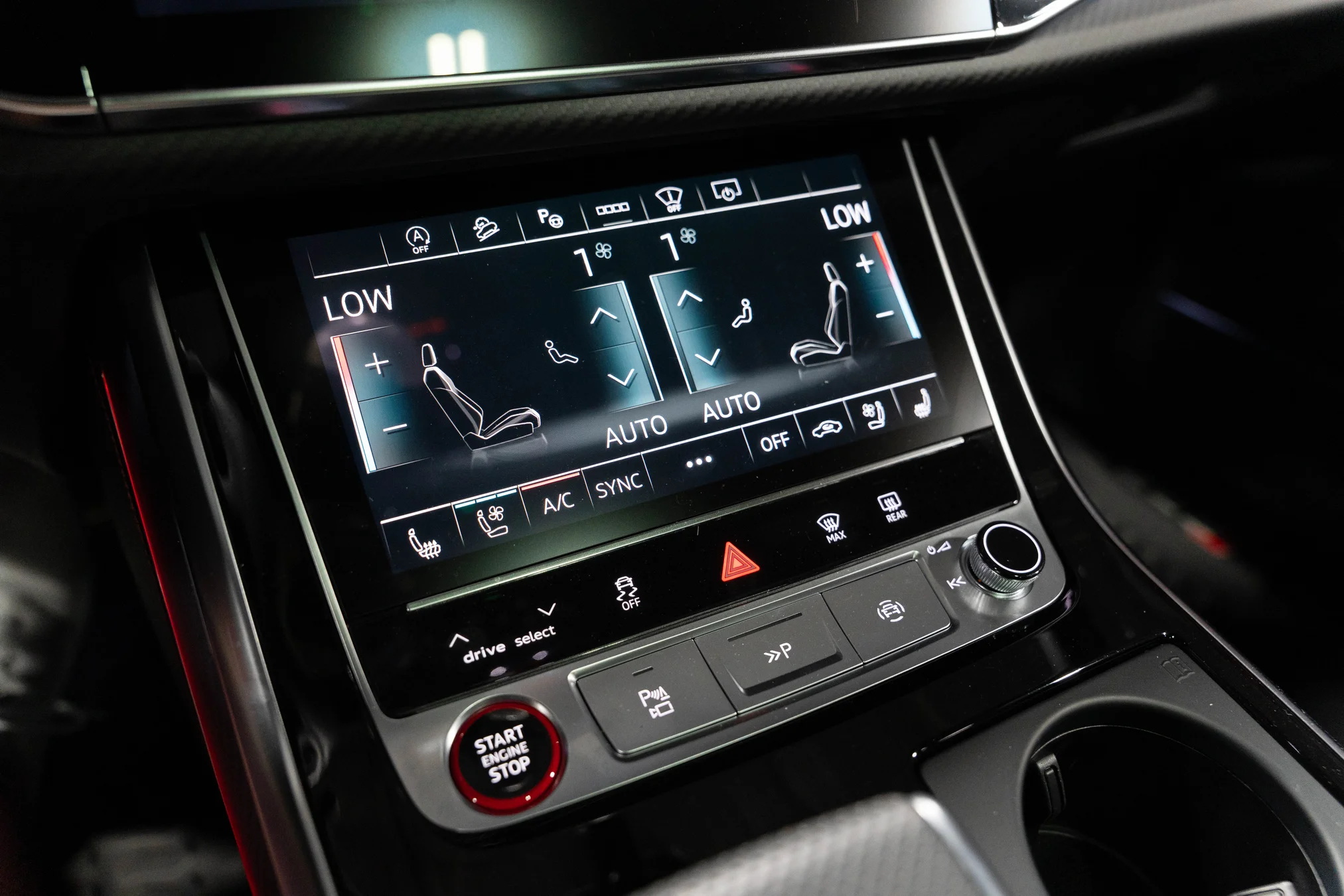 2025 Audi SQ7 Prestige - Photo 56
