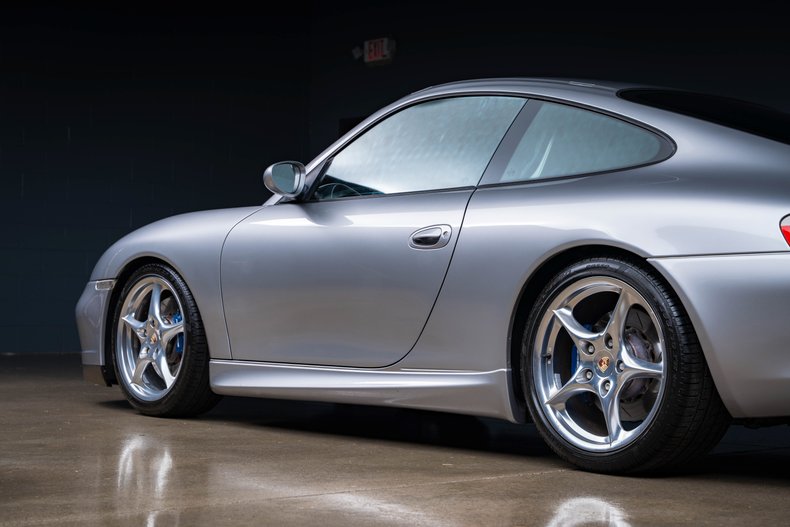 For Sale 2004 Porsche 911 Carrera 2