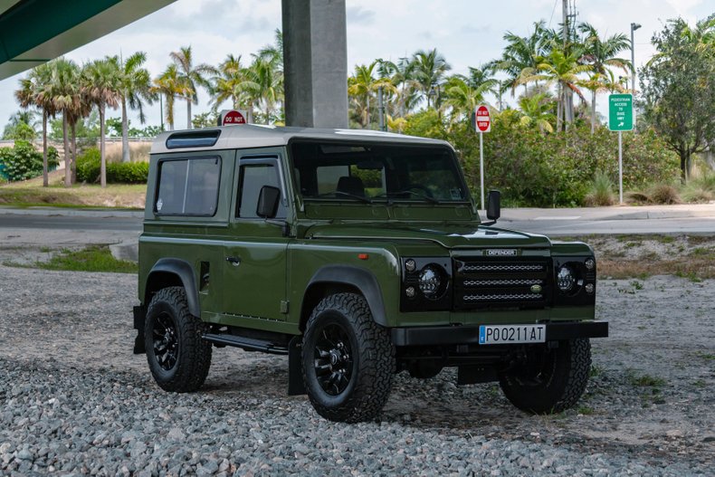 1993 Land Rover DEFENDER 90