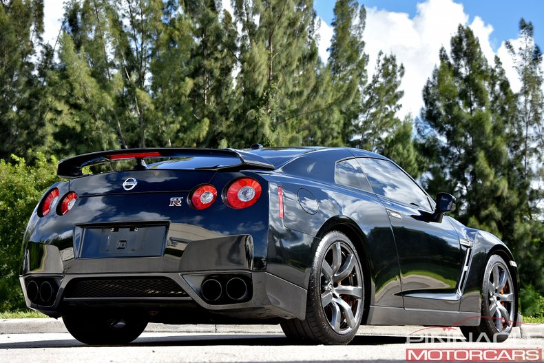 For Sale 2010 Nissan GT-R