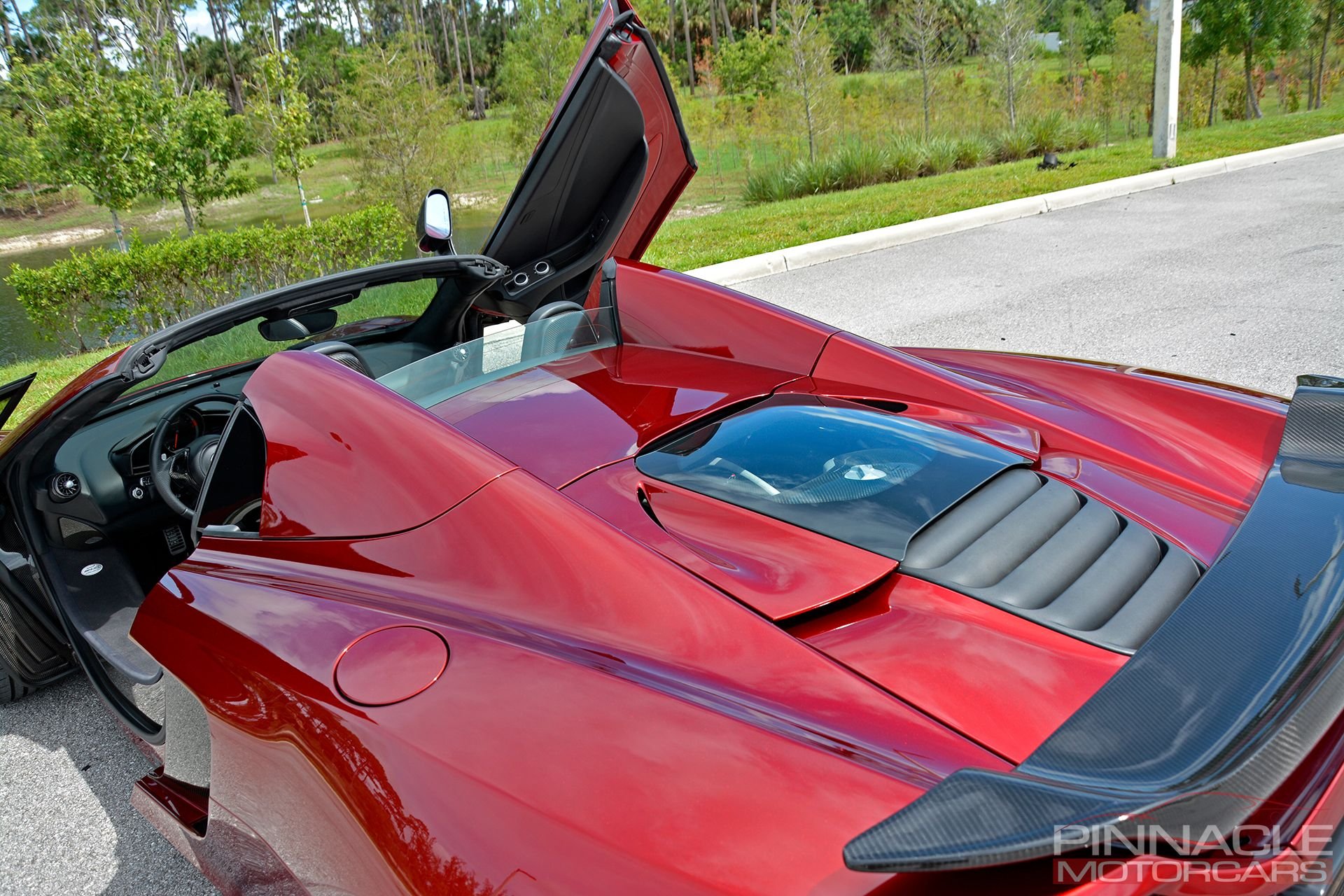 30134156 | 2013 McLaren MP4-12C Spyder | Pinnacle Motorcars