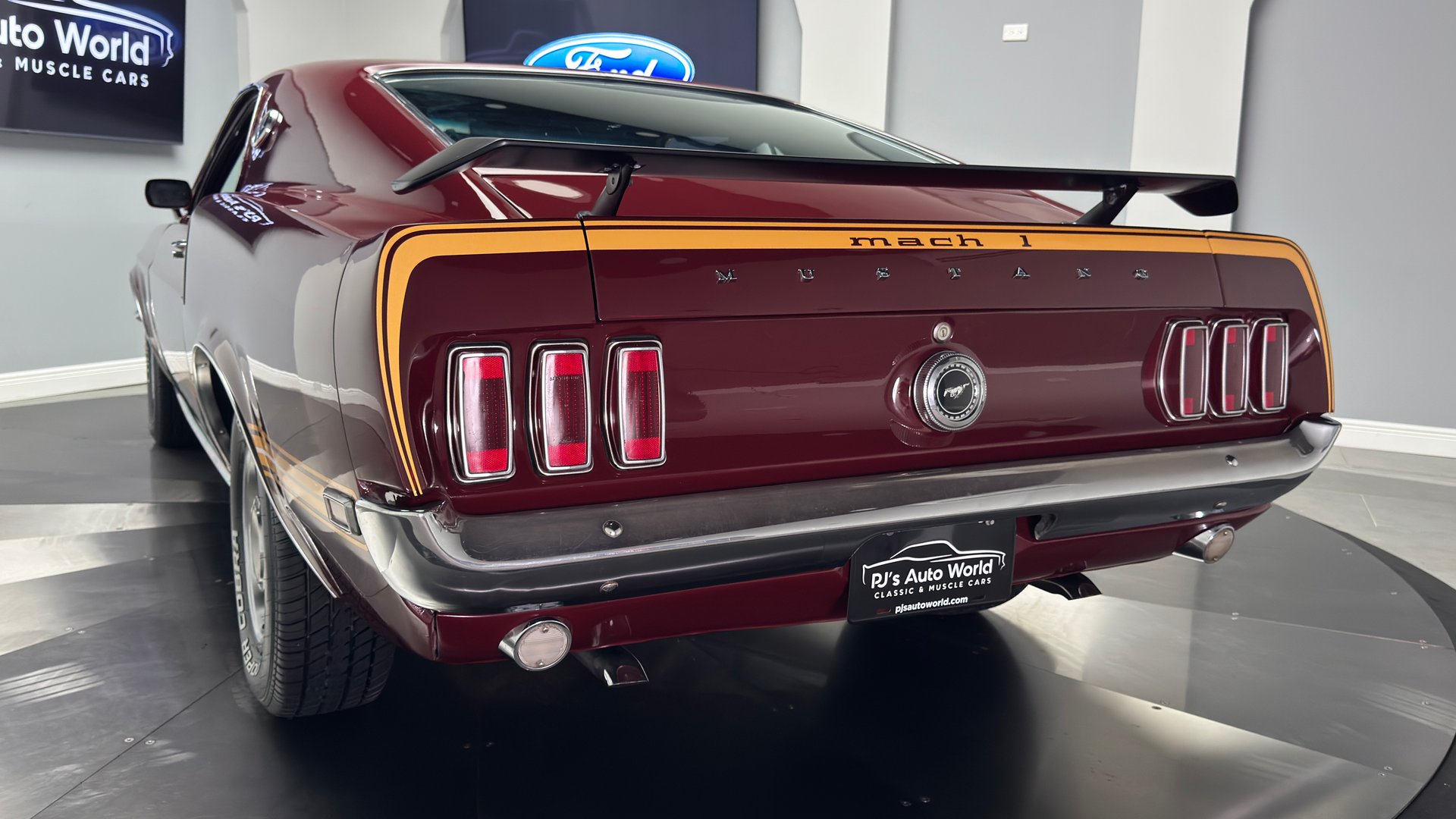 1969 ford mustang fastback