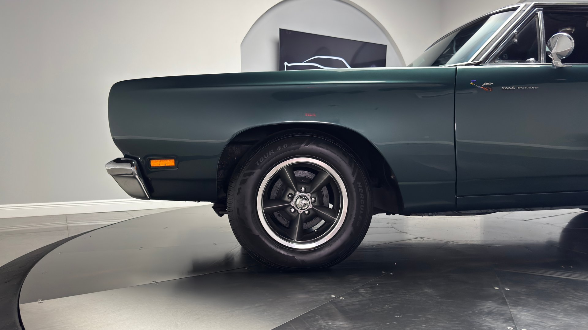 1969 plymouth road runner