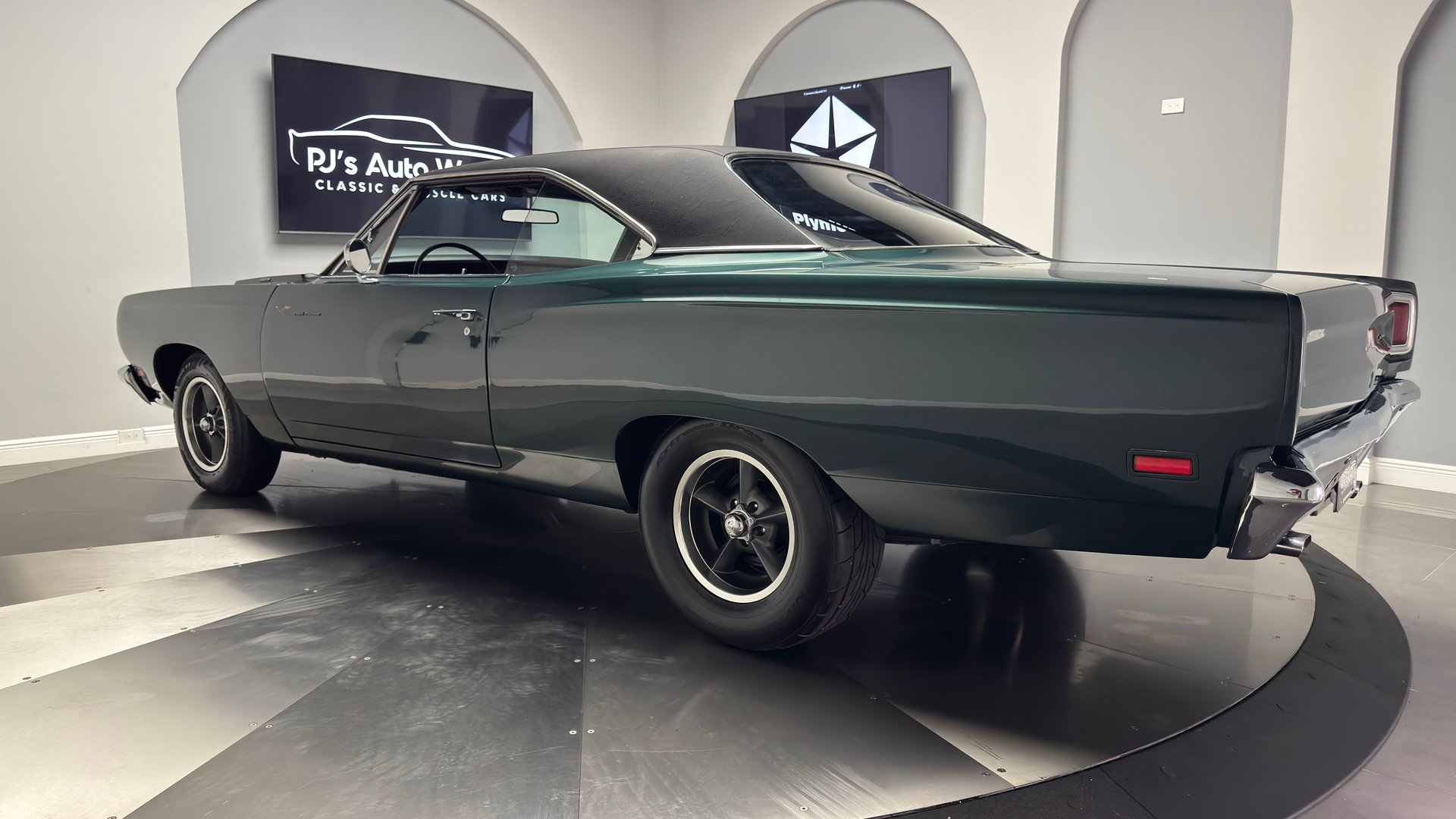 1969 plymouth road runner