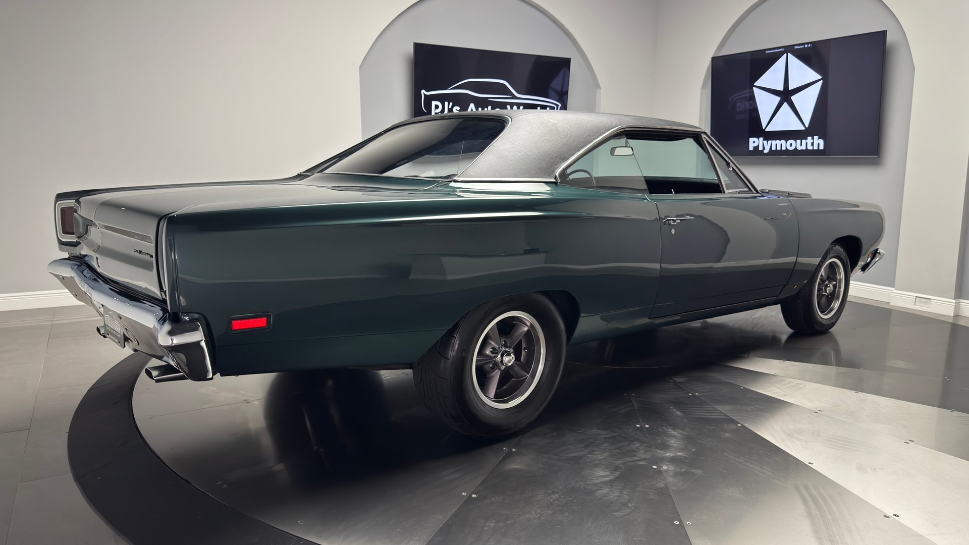 1969 plymouth road runner