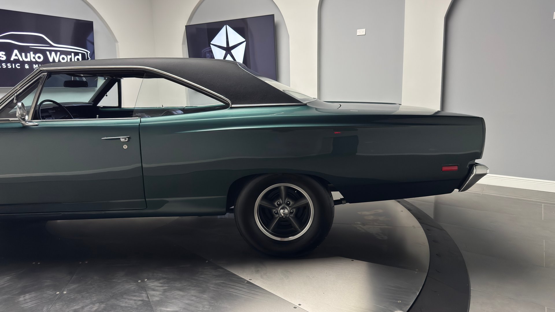 1969 plymouth road runner