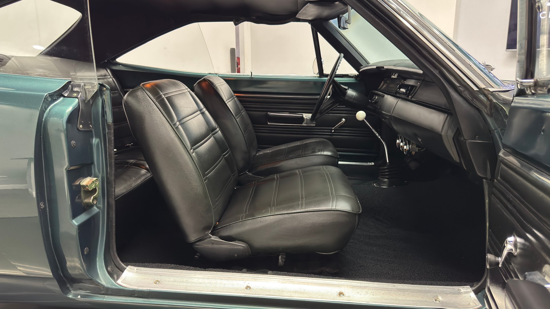 1969 plymouth road runner