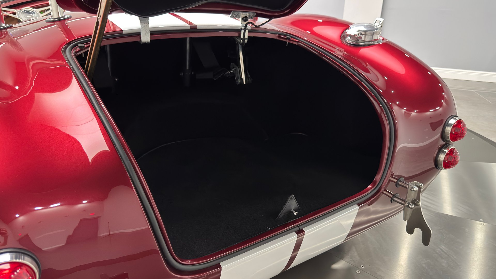 1965 backdraft racing shelby cobra rt4
