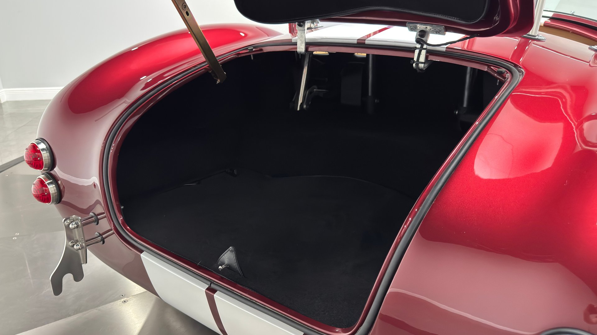1965 backdraft racing shelby cobra rt4