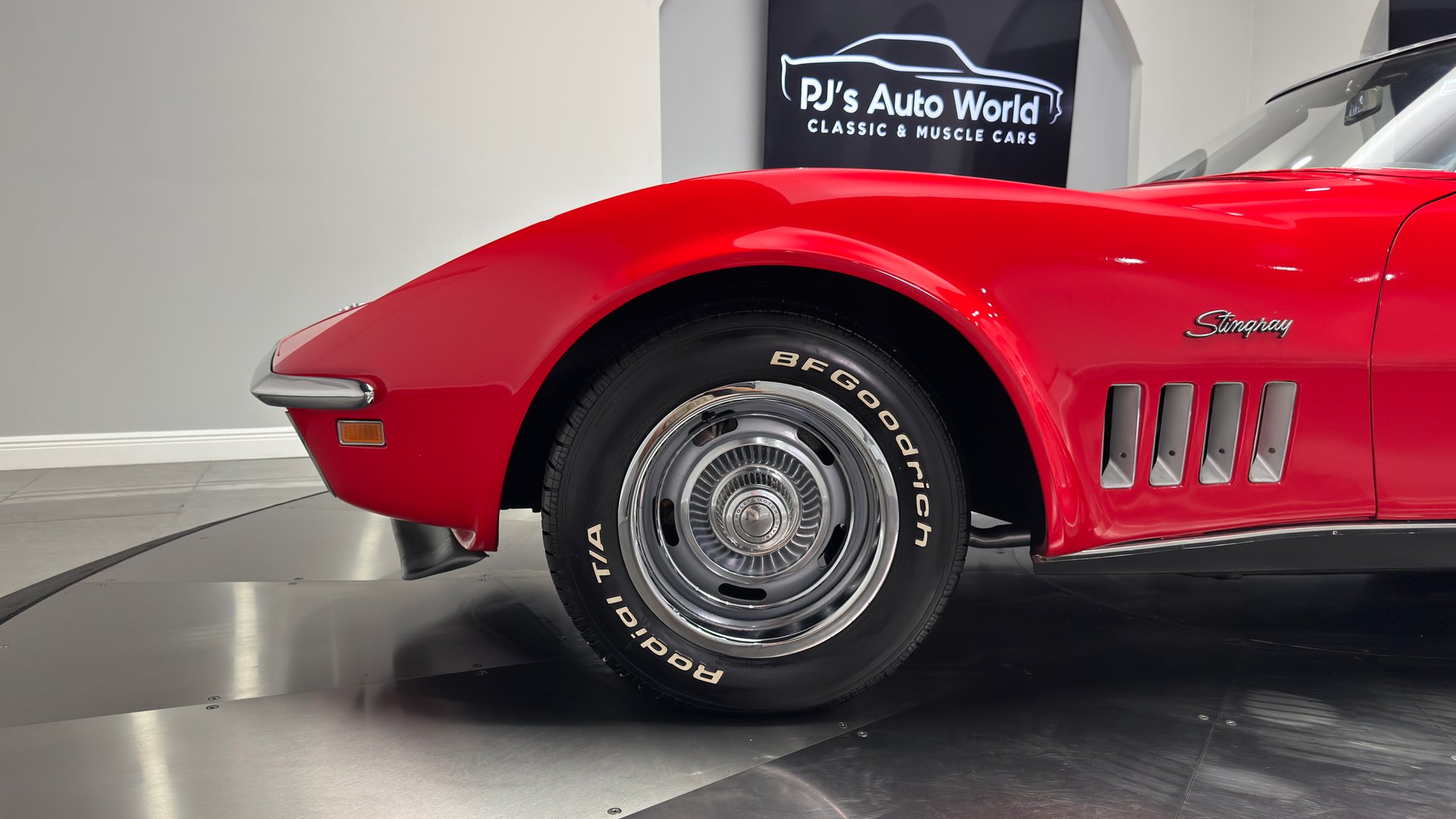 1969 chevrolet corvette convertible