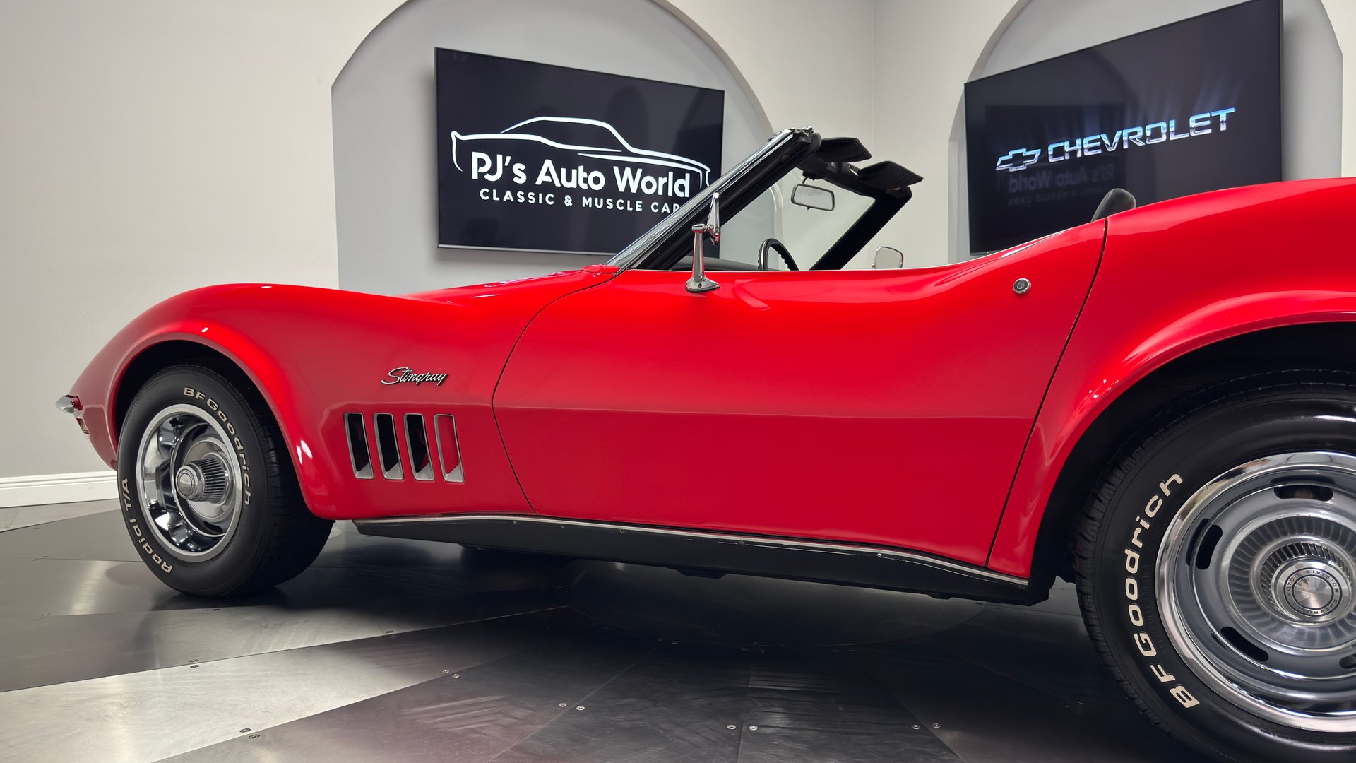 1969 chevrolet corvette convertible