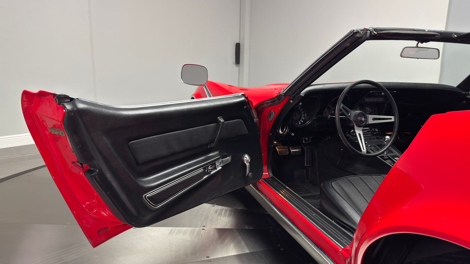 1969 chevrolet corvette convertible