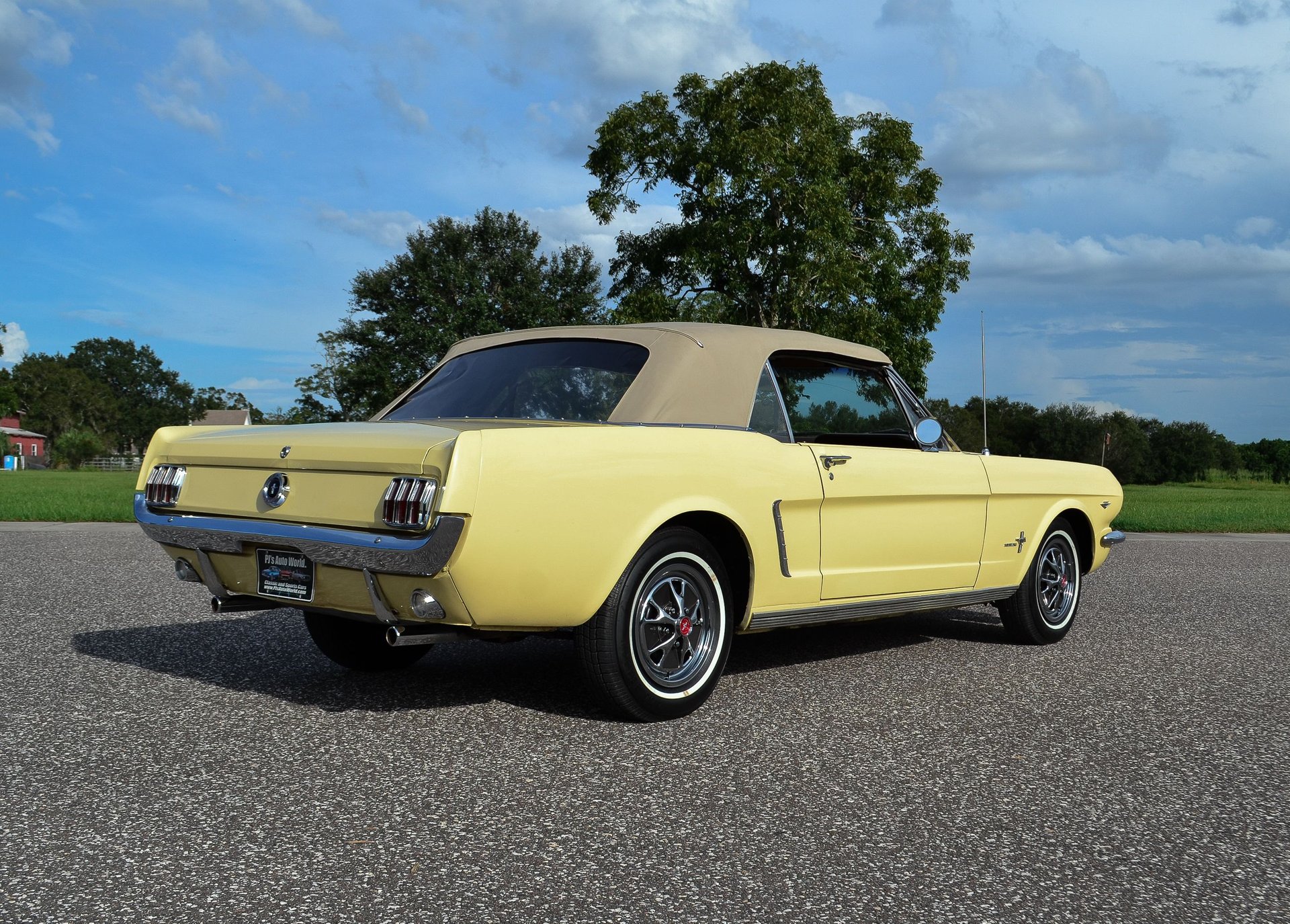 For Sale 1965 Ford Mustang